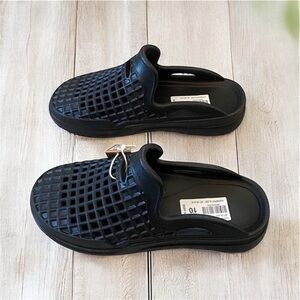 Comfortable Black Slip-On Sandals